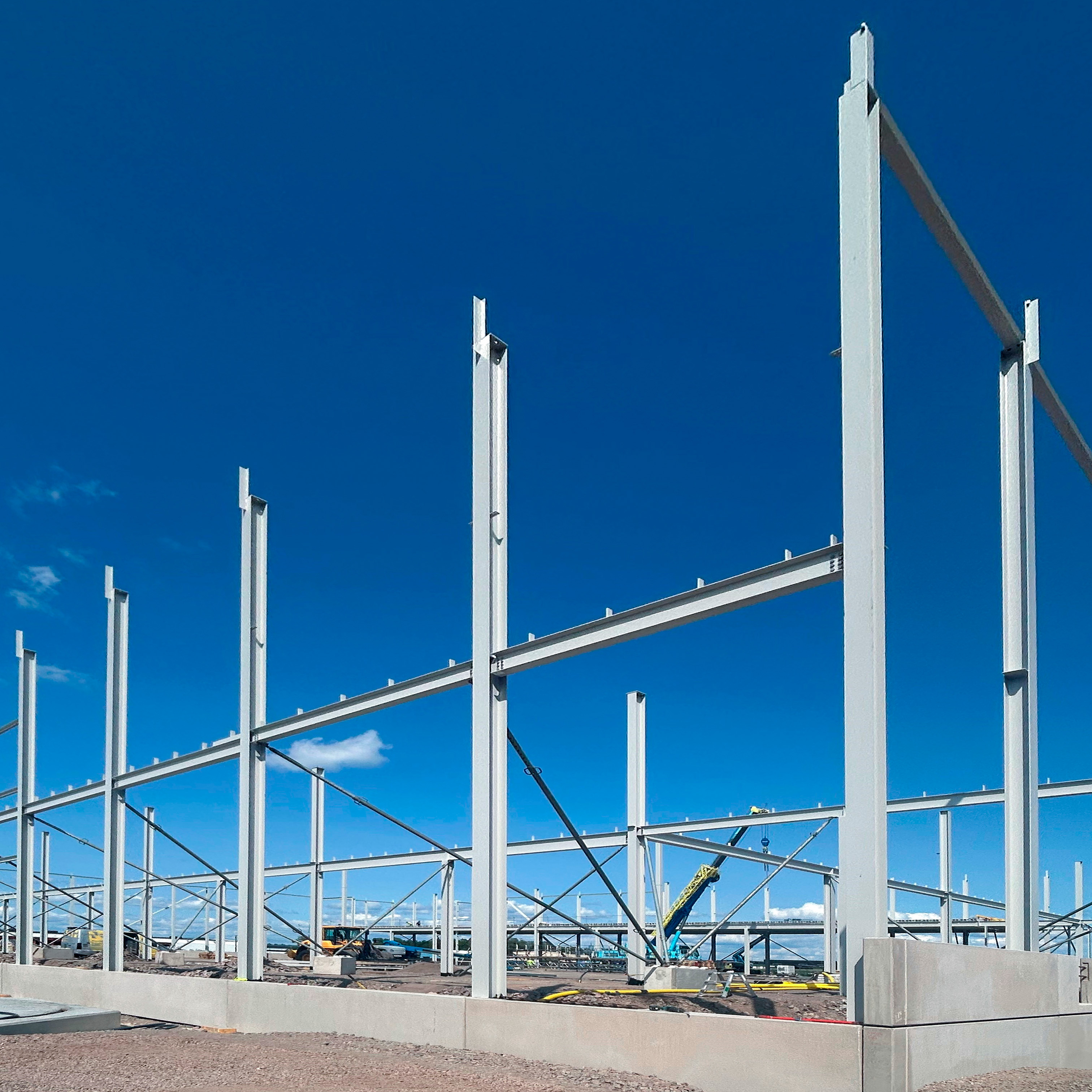 San Sac Stålstomme